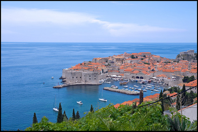 2708833748_6115354b82_z