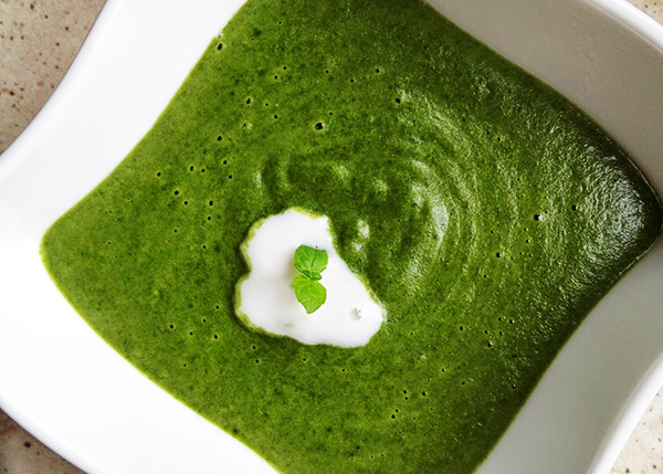 bezglutenowa-zupa-szpinakowa